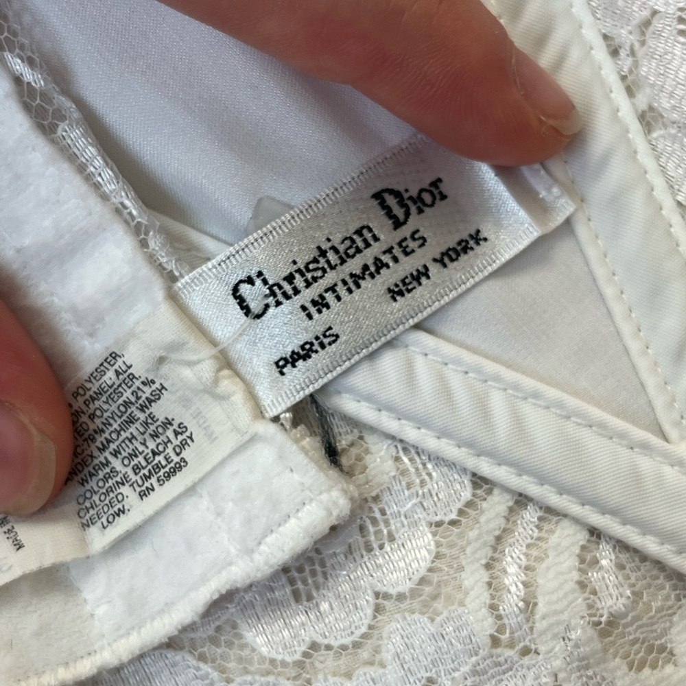 vintage christian dior white strapless corset bustier with lace and satin detail - Picture 6 of 7